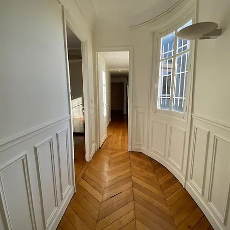 Etienne Marcel 2 1er * Paris